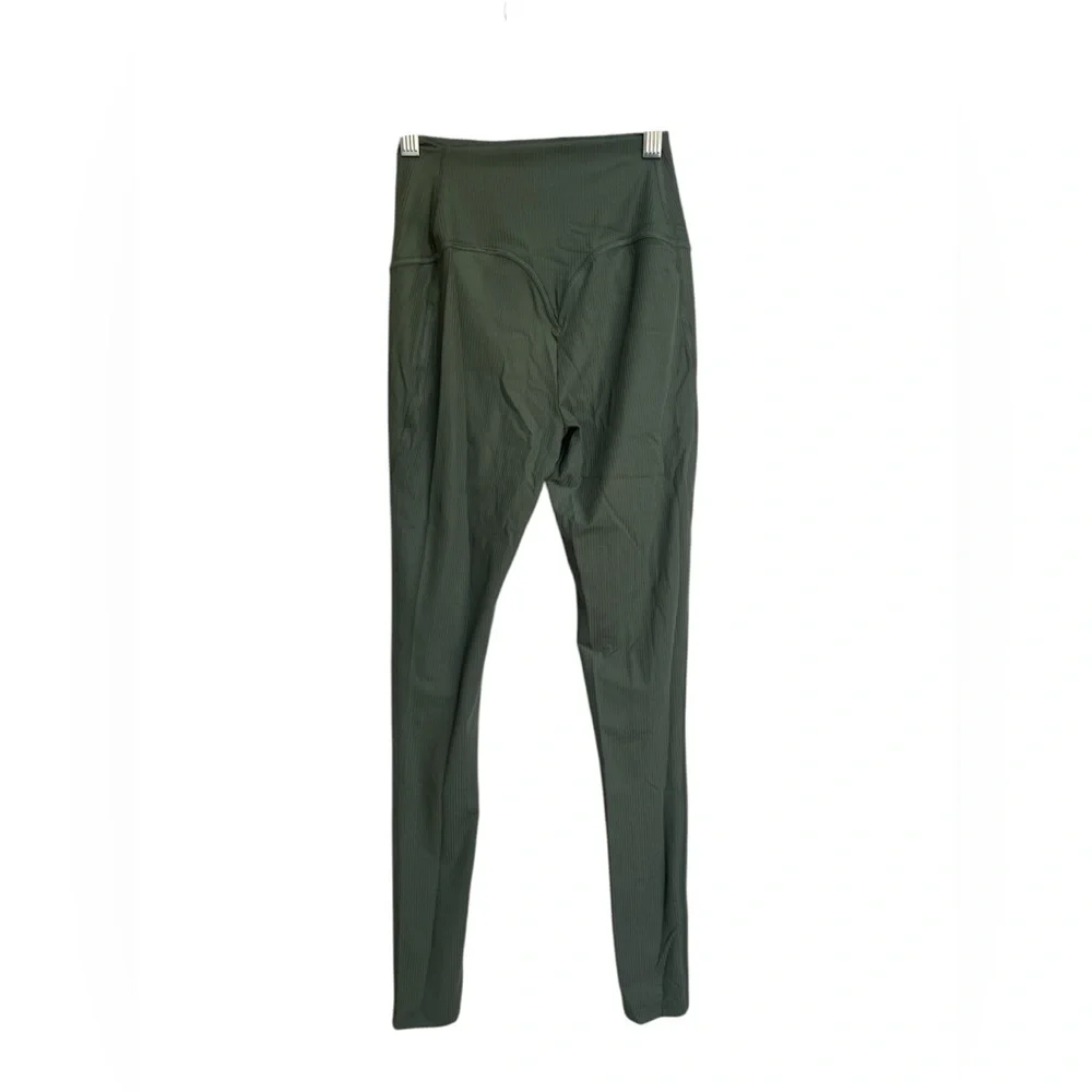 Gymshark Olive Green‎ Directional Ribbed Leggings Size XS NWT